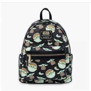 Loungefly Disney Parks Star Wars Baby Yoda Madalorian the Child Mini Backpack